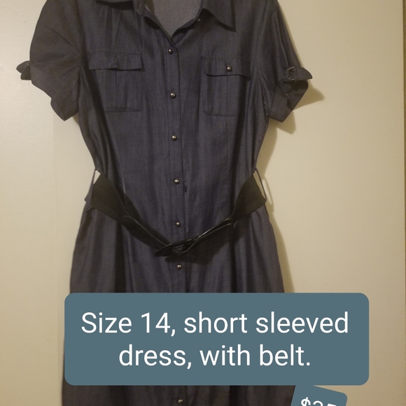 Clothes - Picture 7 of 9